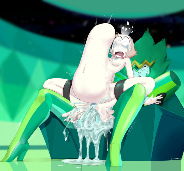 emerald (steven universe),gem (species),pearl (steven universe)